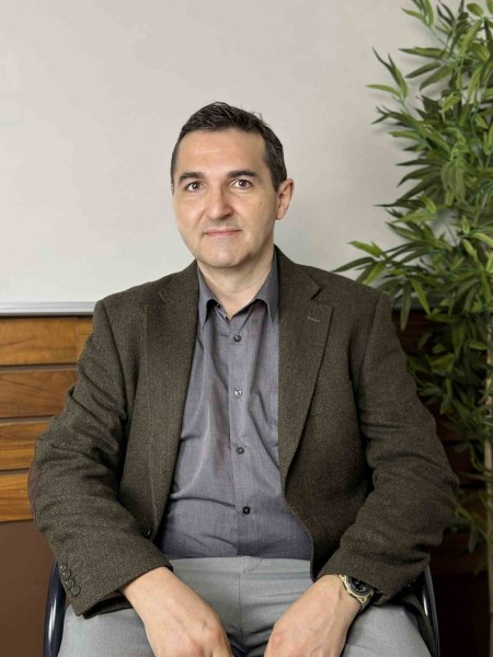 César Grueso, profesor del Máster en Análisis y Cálculo Estructural (MAANE)